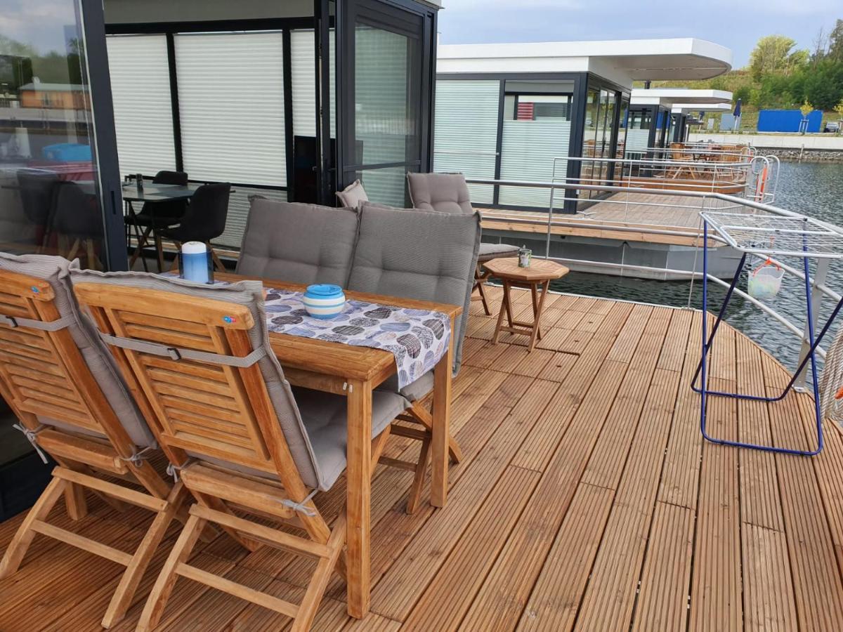 Hausboote Marina Braunsbedra Villa Bagian luar foto