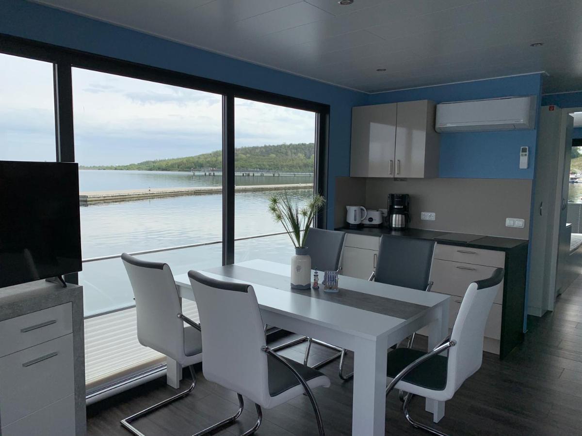 Hausboote Marina Braunsbedra Villa Bagian luar foto