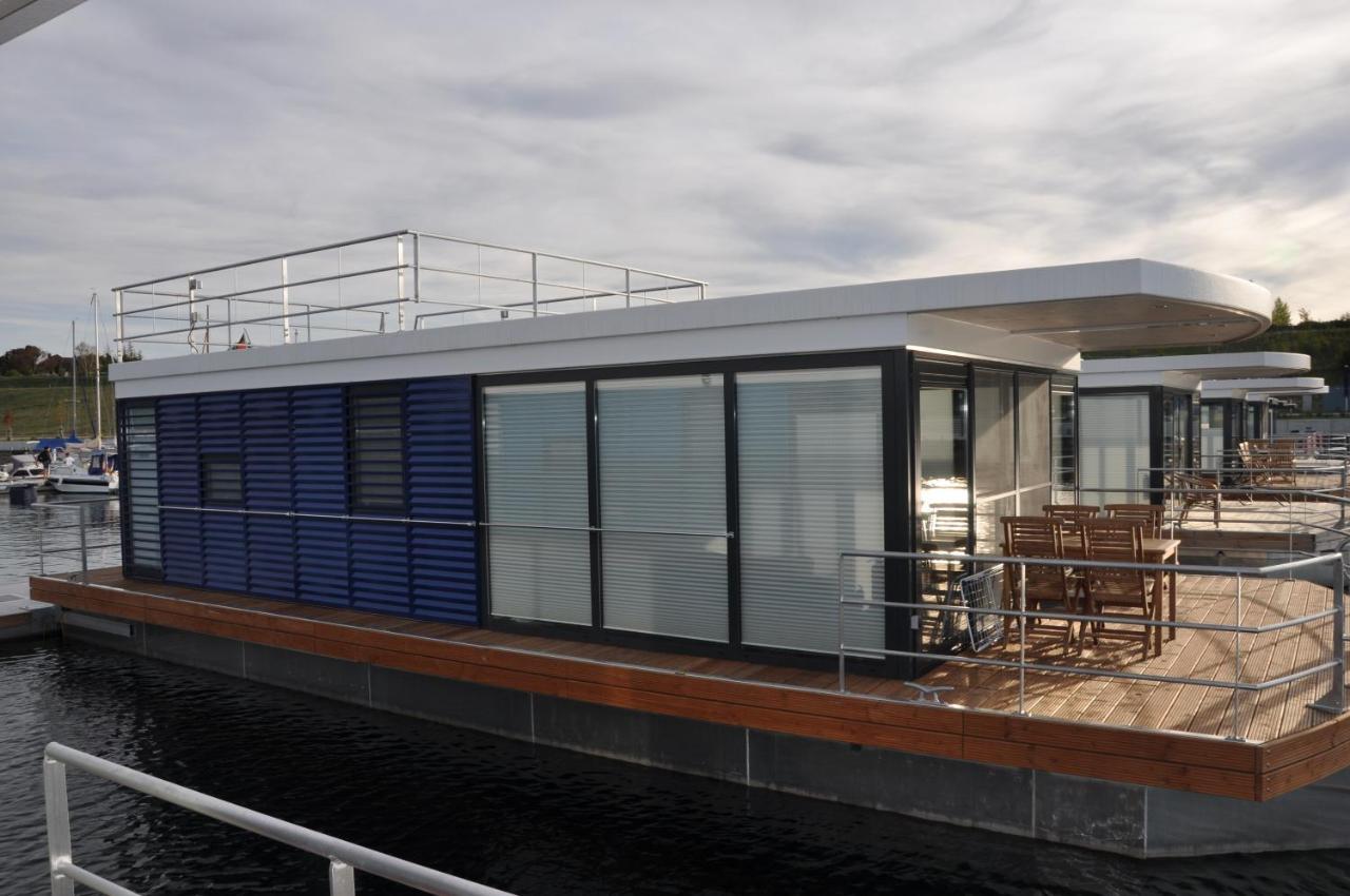Hausboote Marina Braunsbedra Villa Bagian luar foto
